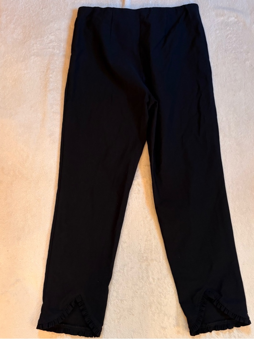 Sara Campbell Black Knit Sheri Pull On Pants with Elastic Waist Ruffled Hems - Picture 2 of 11
